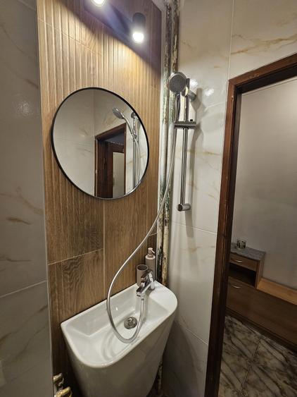 Apartament cu 2 camere semidecomandat în Șagului
