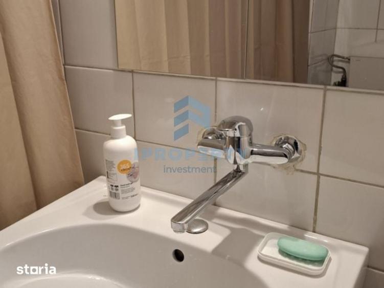 Apartament cu 2 camere semidecomandat în Centrul Civic