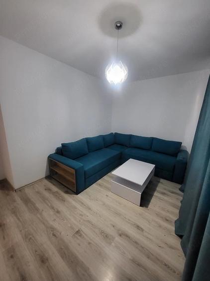 Apartament cu 2 camere decomandat în Berceni