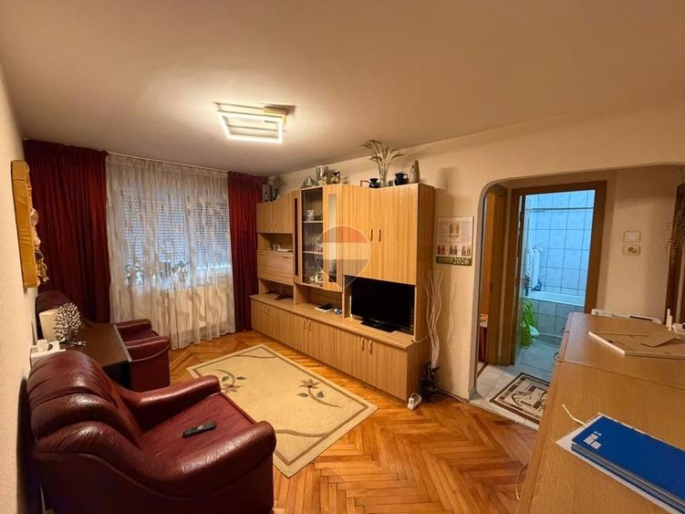 Apartament cu 2 camere în Săsar