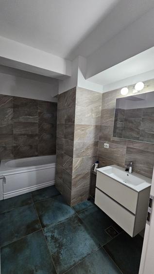 Apartament cu 2 camere decomandat în Mărăști