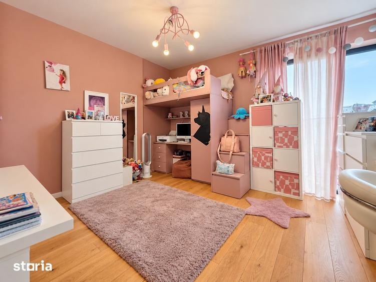 Casă cu 4 camere cu Teren 200 Mp în Corbeanca