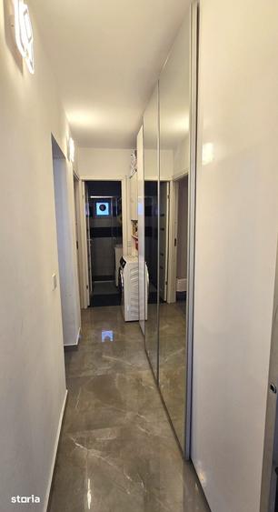 Apartament cu 3 camere în Alexandru cel Bun