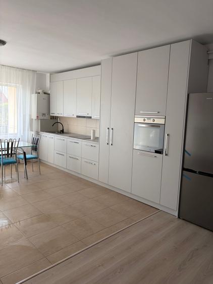 Apartament cu 2 camere decomandat în Exterior Vest