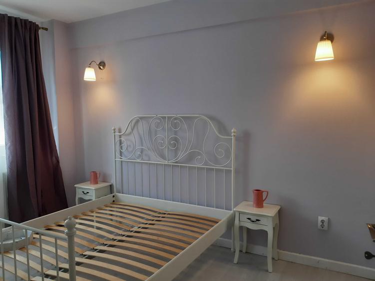 Apartament cu 2 camere semidecomandat în Exterior Vest