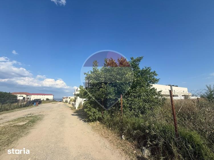 Teren de 1500 mp, în Limanu