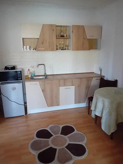 Casă cu Teren 60 Mp în Central