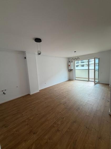 Apartament cu 2 camere semidecomandat în Florești — fotografia 1