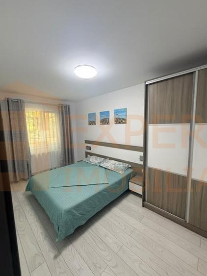 Apartament cu 3 camere semidecomandat, mobilat în Tomis Nord
