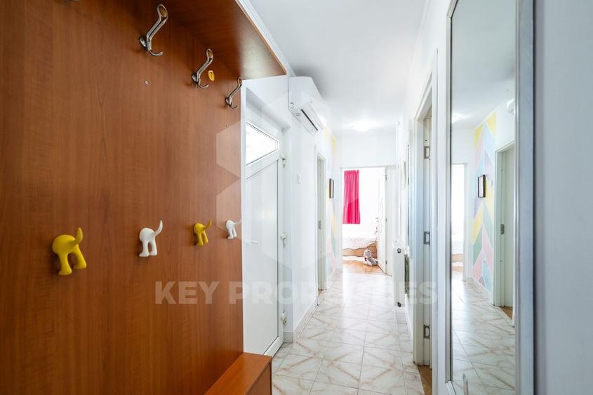 Casă individuală cu 3 camere cu Canalizare în Bucureștii Noi