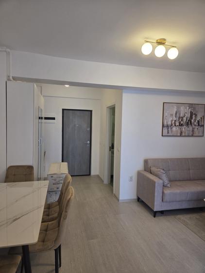 Apartament cu 2 camere semidecomandat în Central