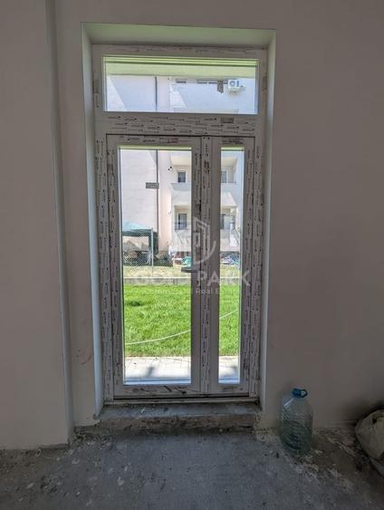 Spațiu comercial, de 140 mp, în Florești
