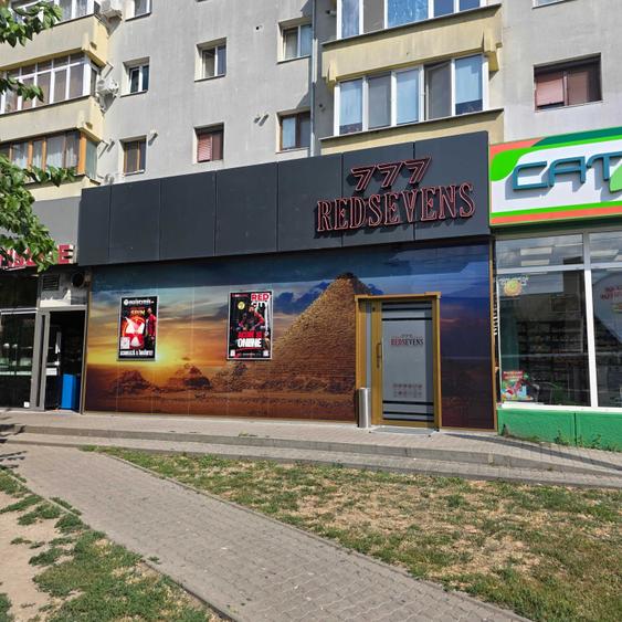 propietar inchiriez spatiu comercial 165 mp supervad comercial sagului 55A - 3