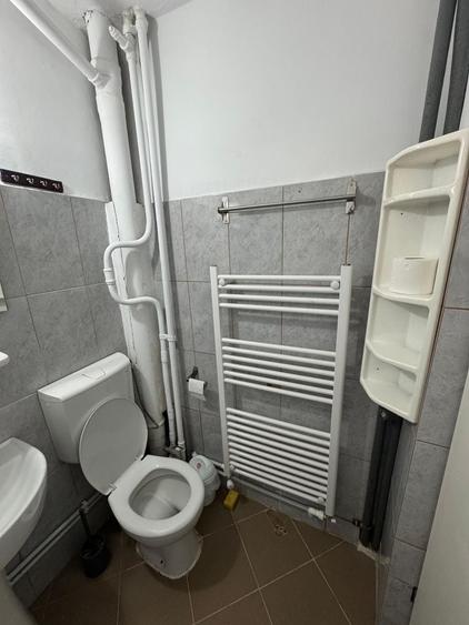 Garsonieră decomandată în Nicolina