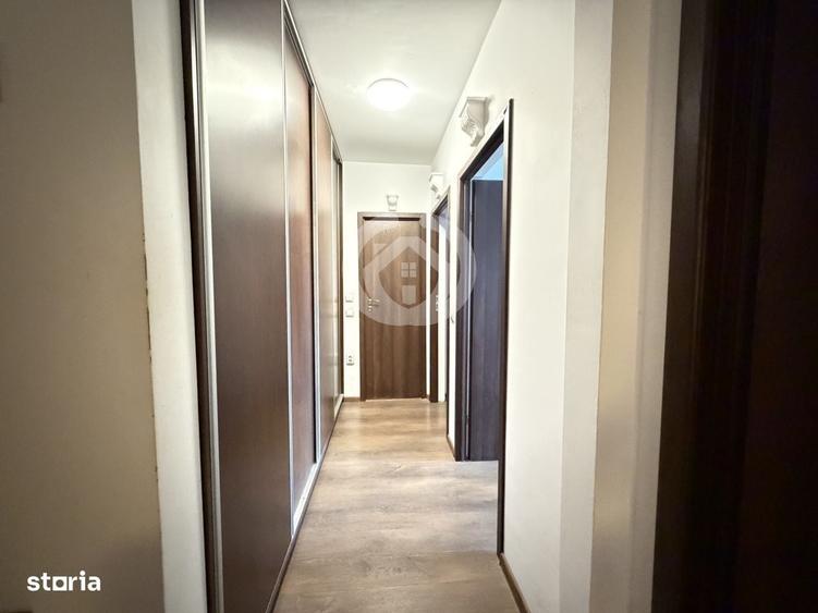 Apartament cu 3 camere decomandat în Central