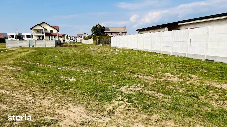 Teren de 649 mp, în Central
