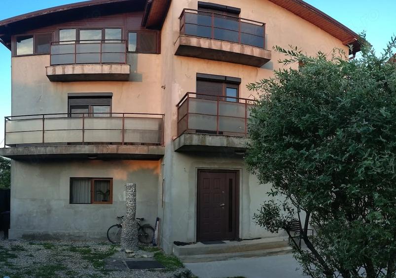 Casă cu Teren 600 Mp în Berceni