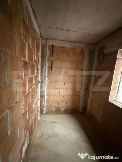 Casa moderna in Ploiesti + curtea + 2 locuri de parcare. - 2
