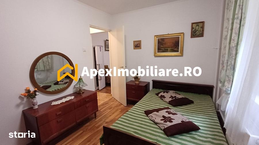 Apartament cu 2 camere semidecomandat, mobilat în Berceni
