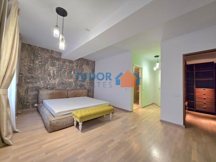 Apartament cu 5 camere decomandat, mobilat în Șoseaua Nordului