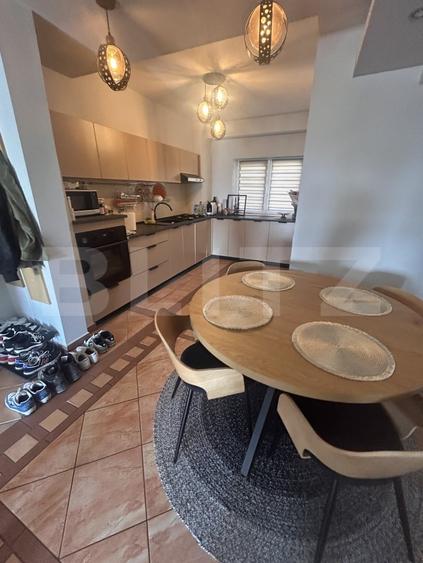 Apartament cu 3 camere semidecomandat, mobilat în Simion Bărnuțiu