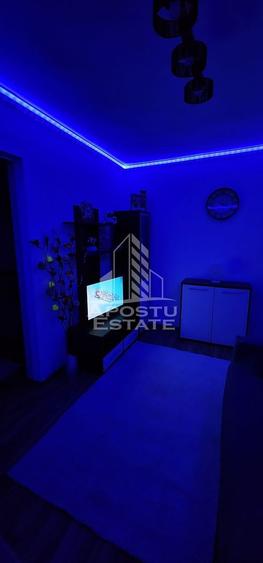 Apartament cu 2 camere nedecomandat, mobilat în Intim