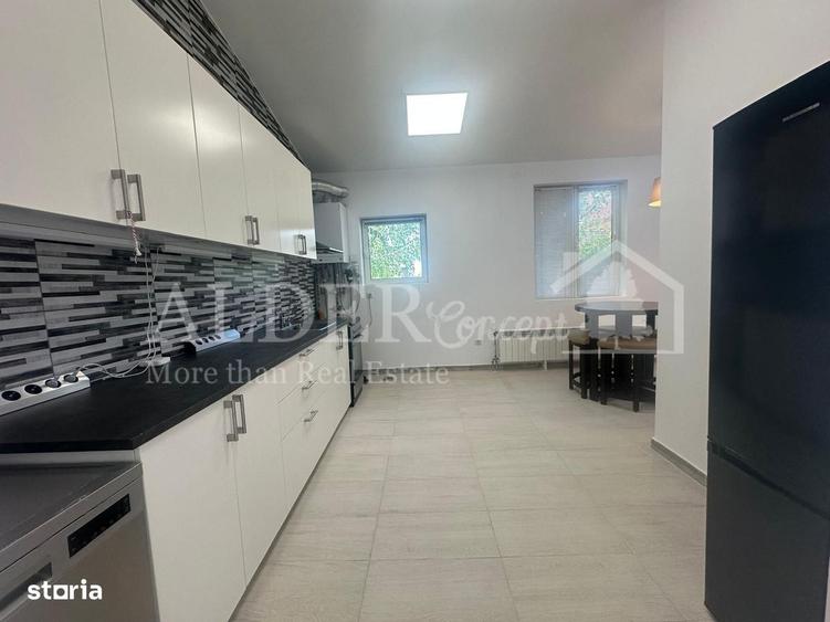 Casă cu 4 camere în Ostratu