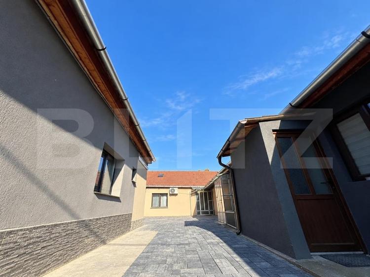 Apartament cu 3 camere semidecomandat, mobilat în Iosia