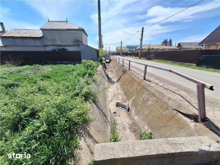 Teren de 1180 mp, în Săucești