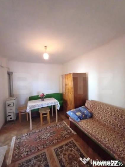 Casă cu 3 camere cu Teren 151 Mp în Turda