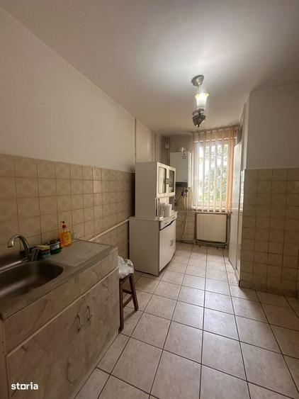 De vanzare apartament 4 camere,2 bai,2balcoane,etj1,zona ultracentrala - 10
