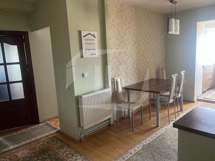 Apartament cu 4 camere decomandat, mobilat în Gheorgheni