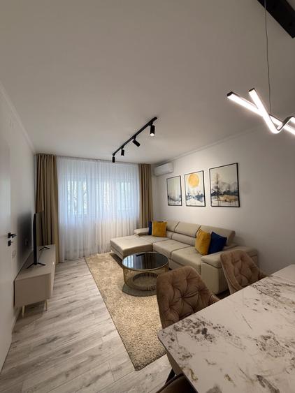 Apartament cu 2 camere decomandat în Rahova