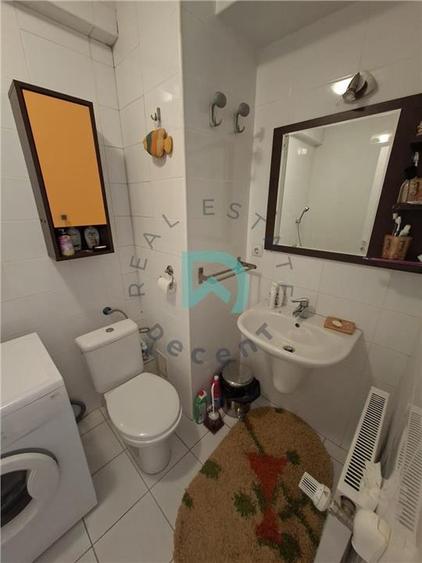 Garsonieră semidecomandată în Blumăna