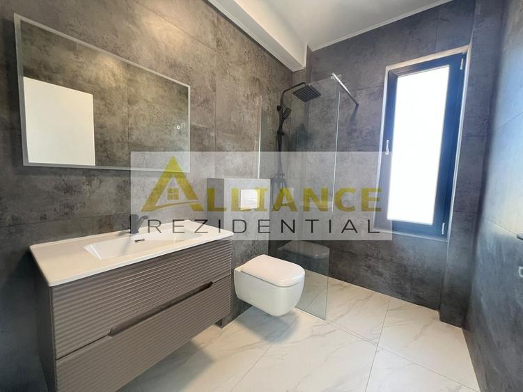 Casă individuală cu 4 camere cu Canalizare în Berceni