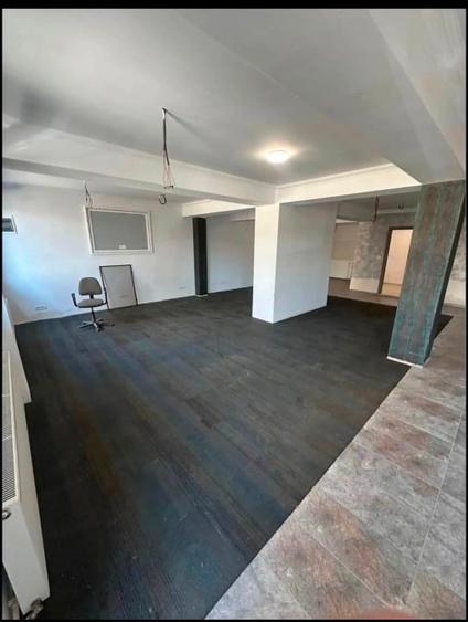 Spațiu comercial, de 155 mp, în Rediu