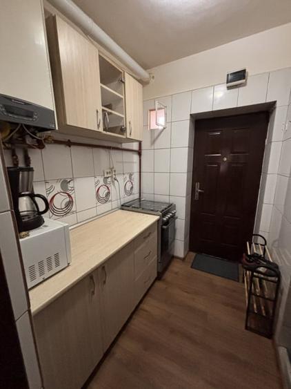 Apartament cu 2 camere nedecomandat în Țiglari