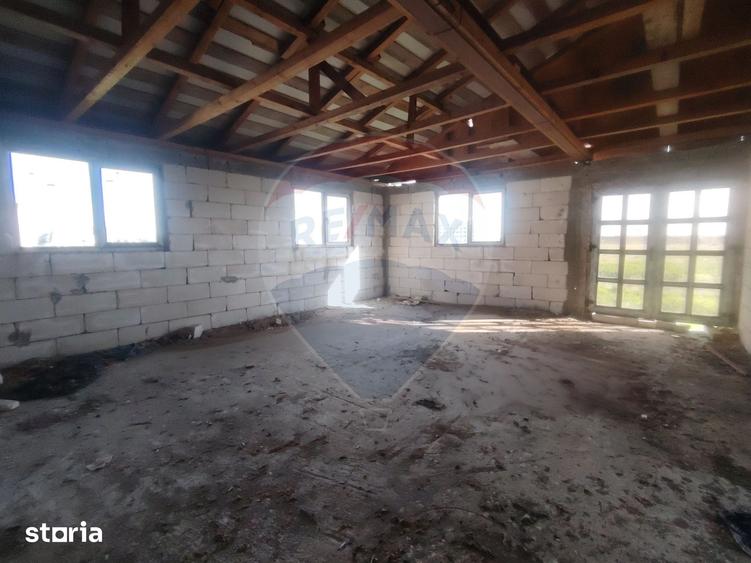 Casă cu 3 camere cu Teren 400 Mp în Nord