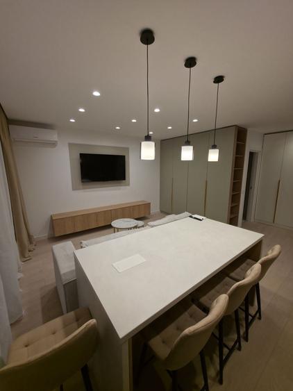Apartament cu 2 camere semidecomandat în Prelungirea Ghencea