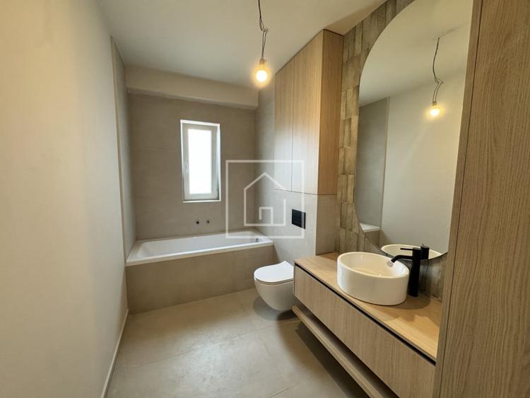 Penthouse cu 3 camere decomandat în Șelimbăr