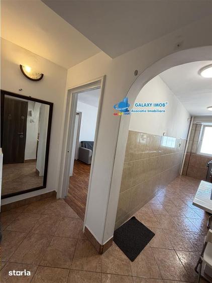Apartament cu 2 camere semidecomandat, mobilat în Grivița