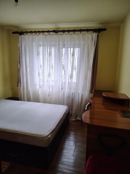 Apartament cu 2 camere decomandat în Republicii
