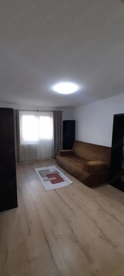 Apartament cu 2 camere decomandat în Brâncoveanu