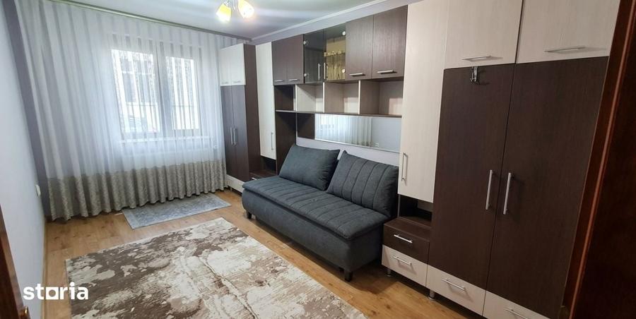 Apartament cu 4 camere în Ultracentral