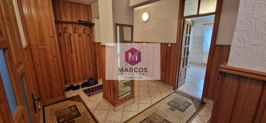 Apartament cu 4 camere decomandat, mobilat în Micro IV
