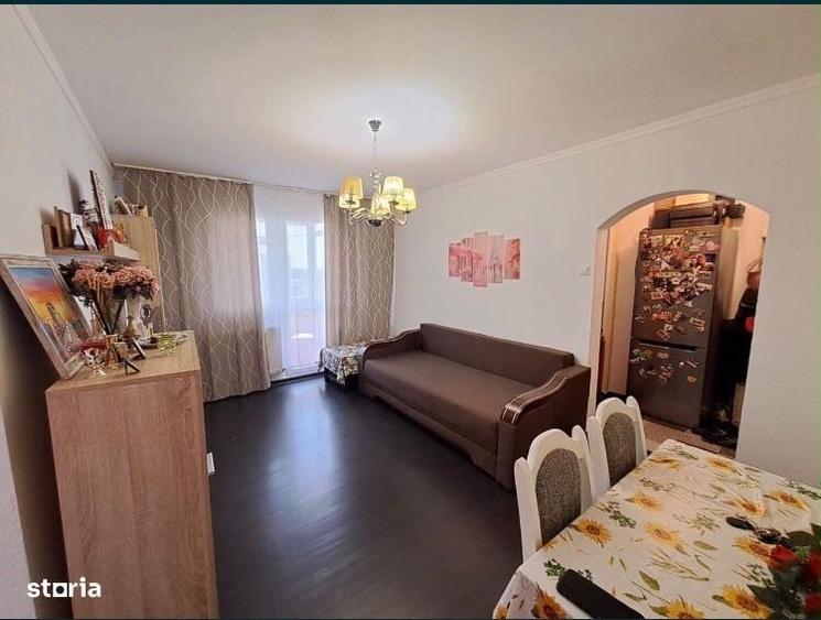 Apartament cu 2 camere decomandat în Progresul
