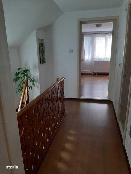 Casă cu 3 camere cu Teren 90 Mp în Schei