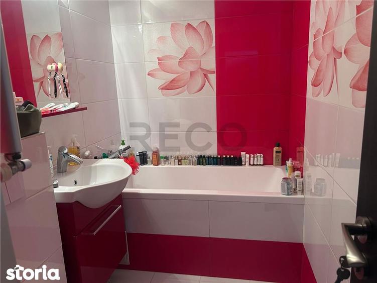 Apartament cu 3 camere, mobilat în Rogerius