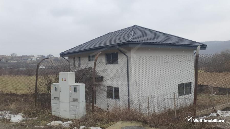 Casă individuală cu 4 camere cu Teren 600 Mp în Baciu