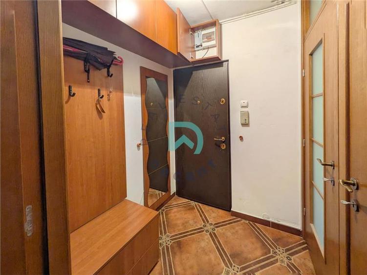 Apartament cu 2 camere semidecomandat în Astra